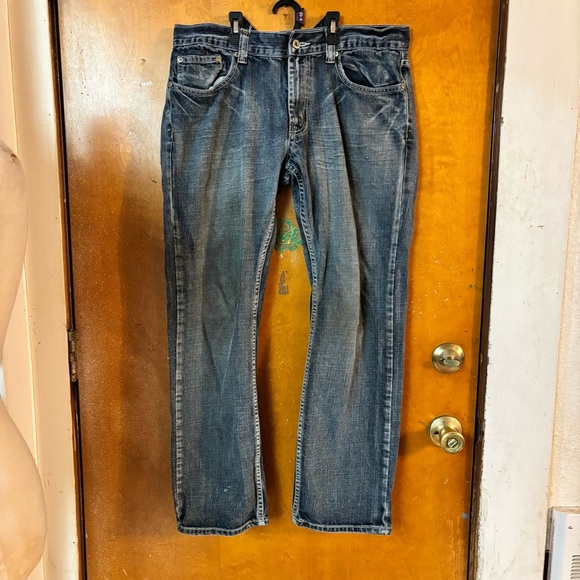 Flypaper Jeans. 33 x30    Blue.  Straight leg. - Picture 3 of 9